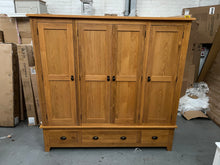 Load image into Gallery viewer, OAKLAND RUSTIC OAK
Four Door Wardrobe
