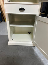 Load image into Gallery viewer, STOW WARM WHITE
Narrow Single Larder Quality Furniture Clearance Ltd
