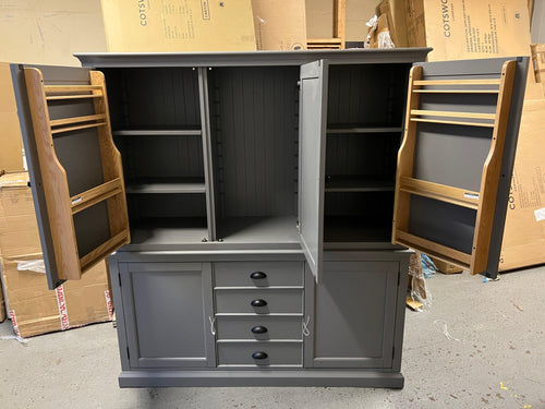 STOW FLINT GREY
Grand Triple Larder Quality Furniture Clearance Ltd