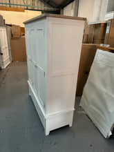 Load image into Gallery viewer, CHESTER CLASSIC CREAM
Triple Wardrobe Quality Furniture Clearance Ltd
