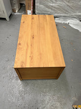 Load image into Gallery viewer, ELKSTONE MELLOW OAK
Coffee Table Quality Furniture Clearance Ltd
