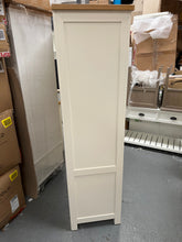 Load image into Gallery viewer, SUSSEX COTSWOLD CREAM
Double Larder Quality Furniture Clearance Ltd
