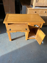 Load image into Gallery viewer, Oakland Rustic Oak Single Pedestal Desk Quality Furniture Clearance Ltd
