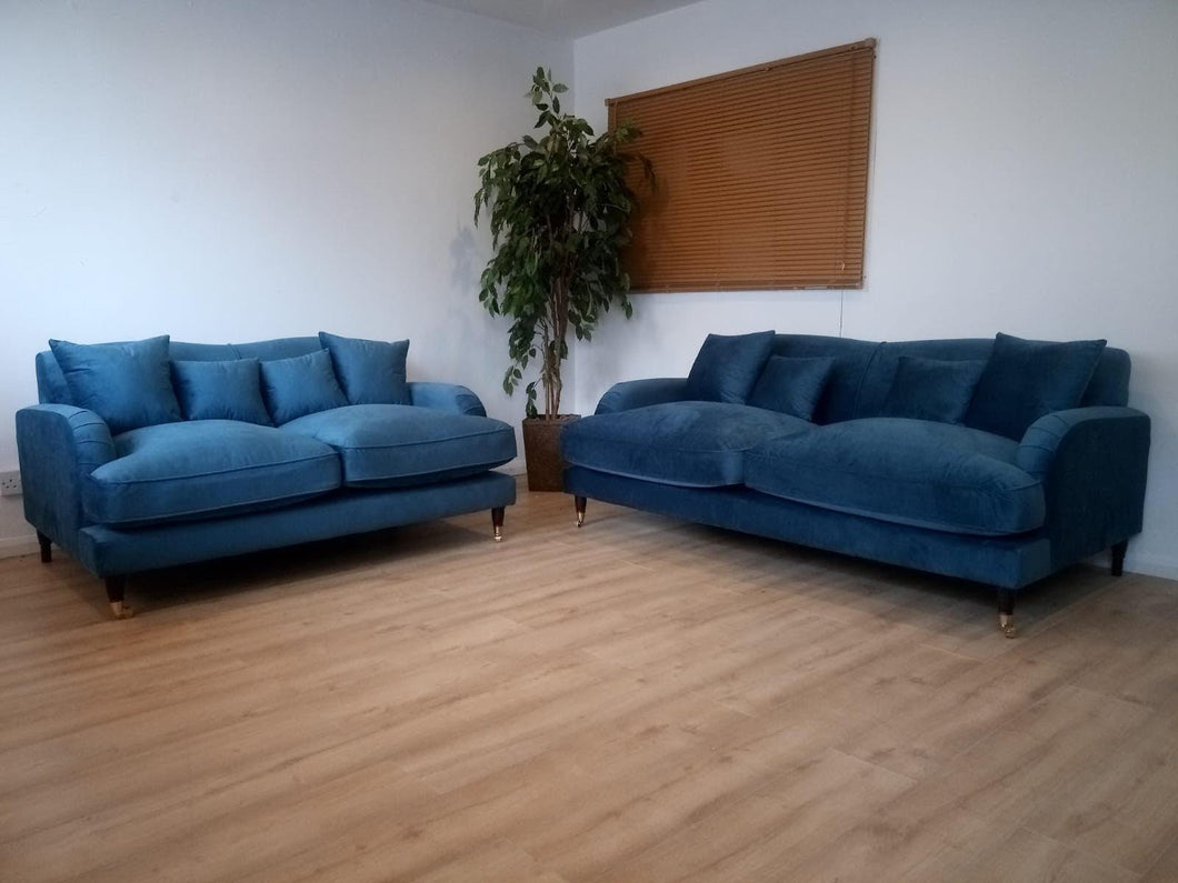 ELIZABETH – 3S + 2S – VELVET PEACOCK BLUE furniture delivered 